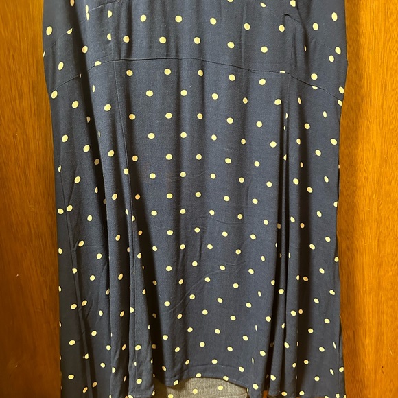H&M polkadot T-shirt dress - Picture 3 of 5